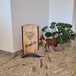 Apartment Poppler Mit Aufzug