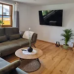 Poppler Mit Aufzug Apartment Hopferau