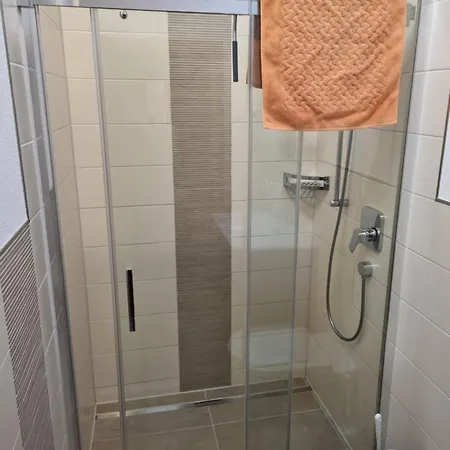 Apartment Poppler Mit Aufzug Hopferau