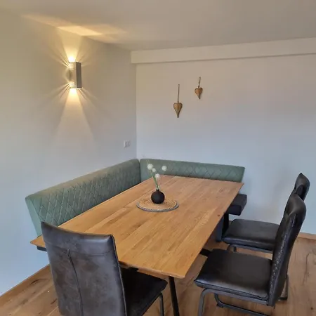 Apartmán Poppler Mit Aufzug Hopferau